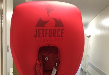 雪崩から命を守るBDのエアバックについて