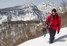 竹内正則が語る、ストレスのないバックカントリー・ライディングを支えるレイヤリング術とAK457のパフォーマンス