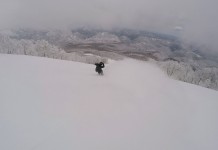 程よい斜面とパウダーで滑って癒される / 阿仁スキー場