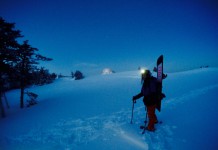 真夜中の志賀高原バックカントリーハイキング